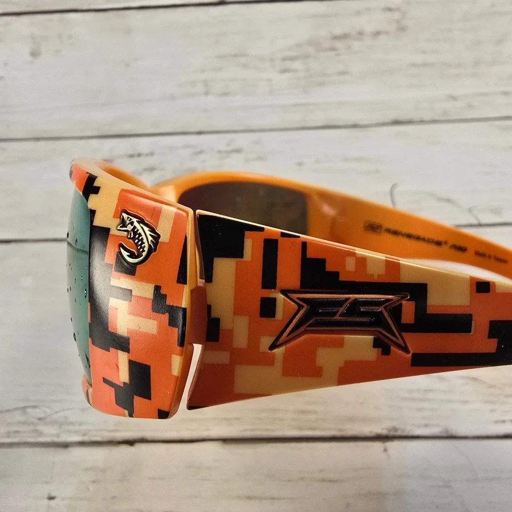 Fletcher‎ Shryock Renegade Pro Sunglasses Orange Digital Camo Polarized UV400